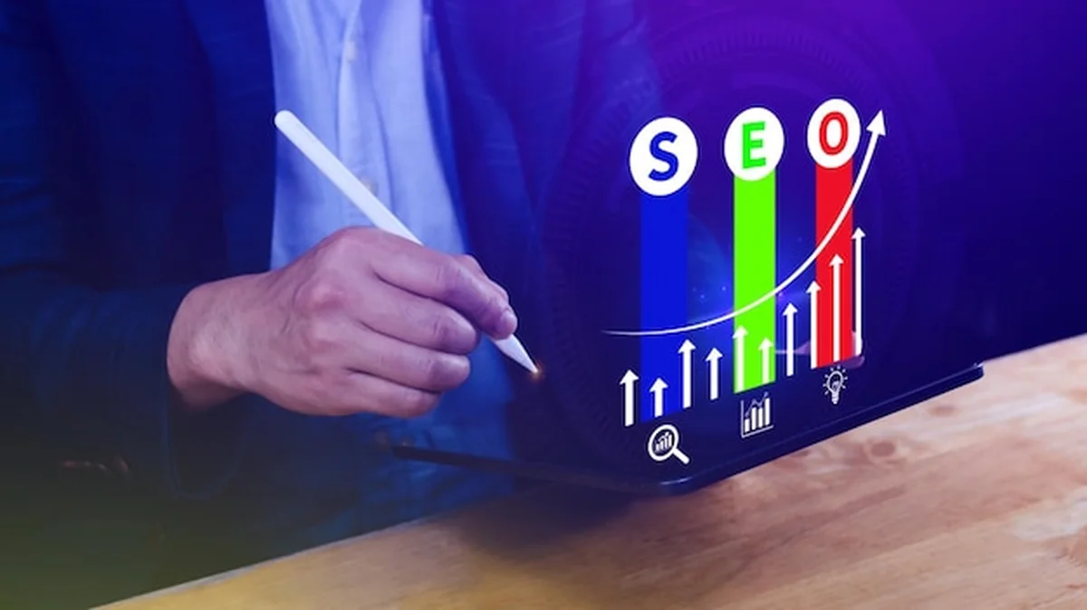 Koncepcje SEO i optymalizacja strony internetowej do rankingu w wyszukiwarkach