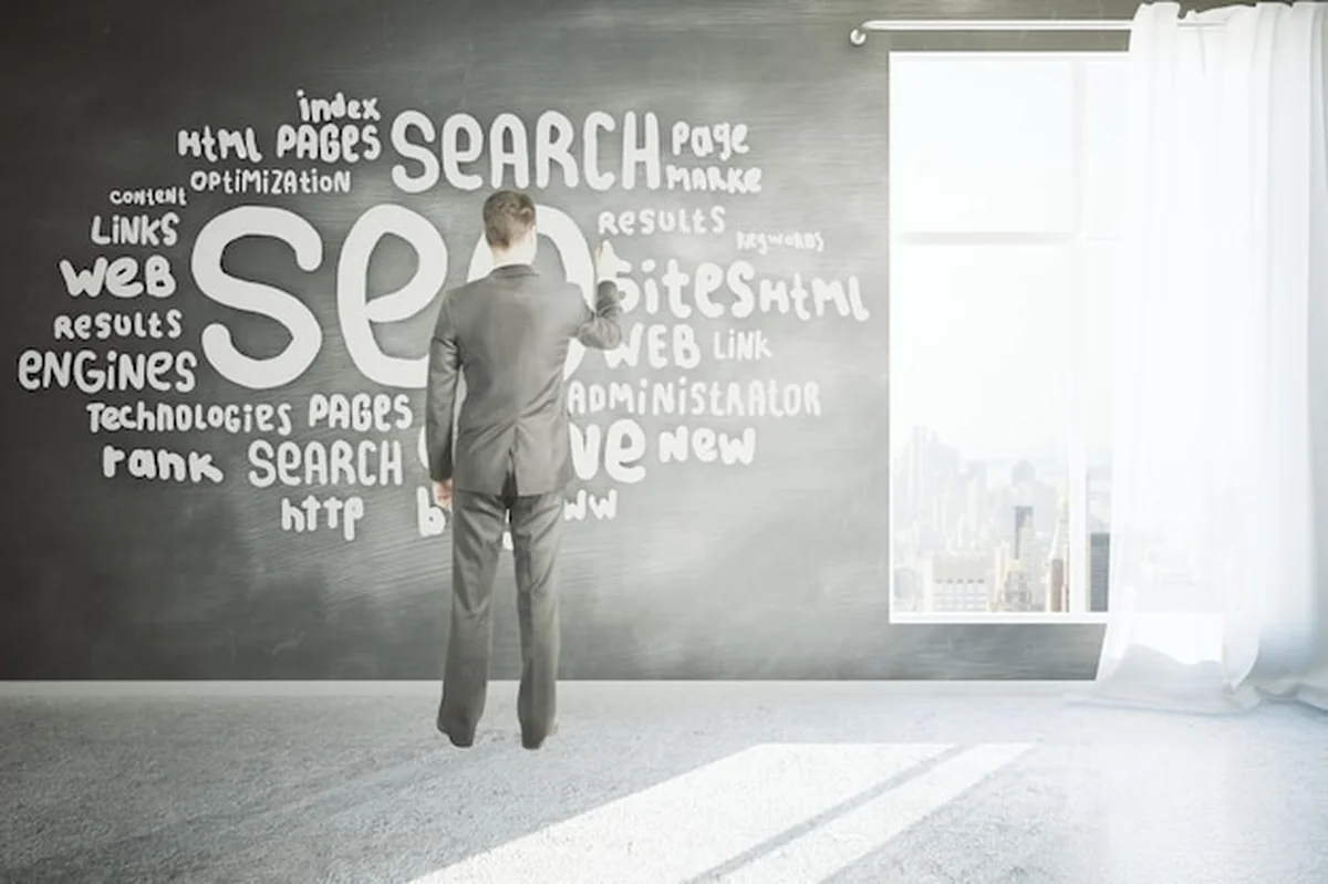 Koncepcja optymalizacji wyszukiwarek w wektorze