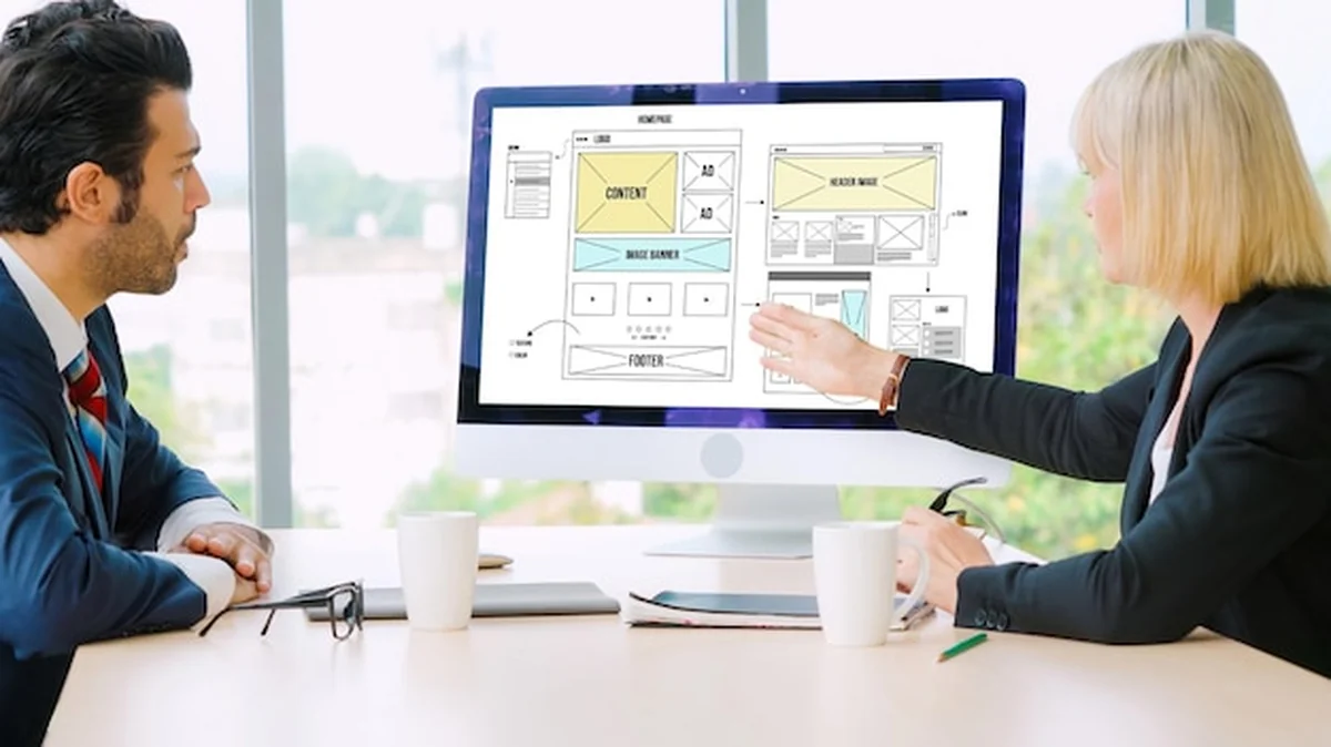 Oprogramowanie do projektowania stron internetowych z szablonami dla handlu detalicznego online
