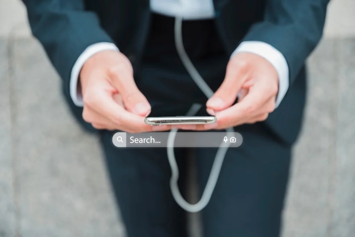 Koncepcja strony głównej z paskiem wyszukiwania